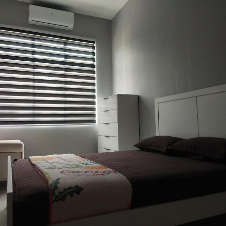 Axaida Homestay Parit Jawa Bakar Parit Eksteriør billede