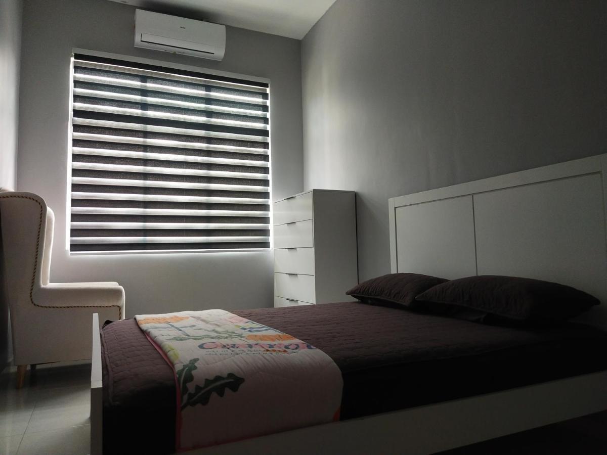 Axaida Homestay Parit Jawa Bakar Parit Eksteriør billede